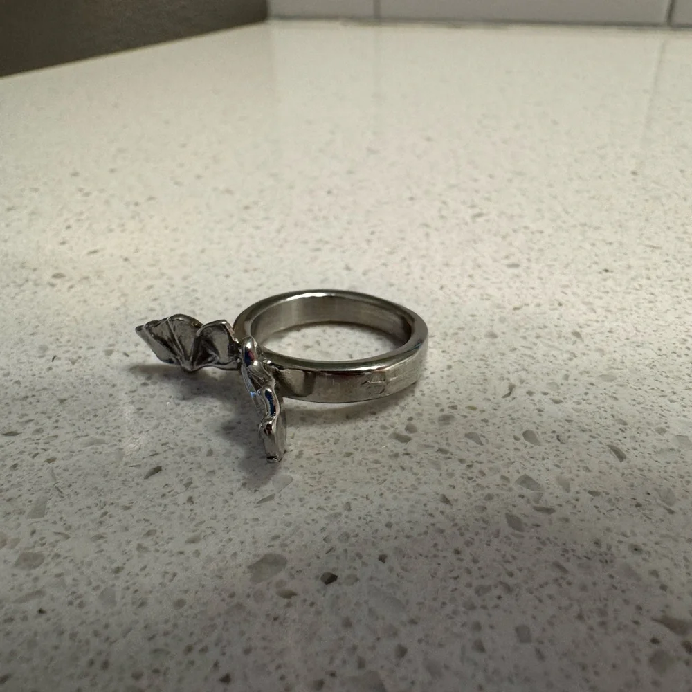 Hard Jewelry Deathwing Ring, Size 8